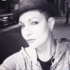 Meet your Posher, Luna